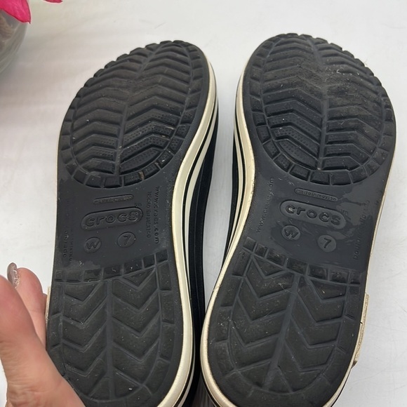 Crocs Black White Ballet Flat Sz 7. CR1867A - Picture 6 of 7